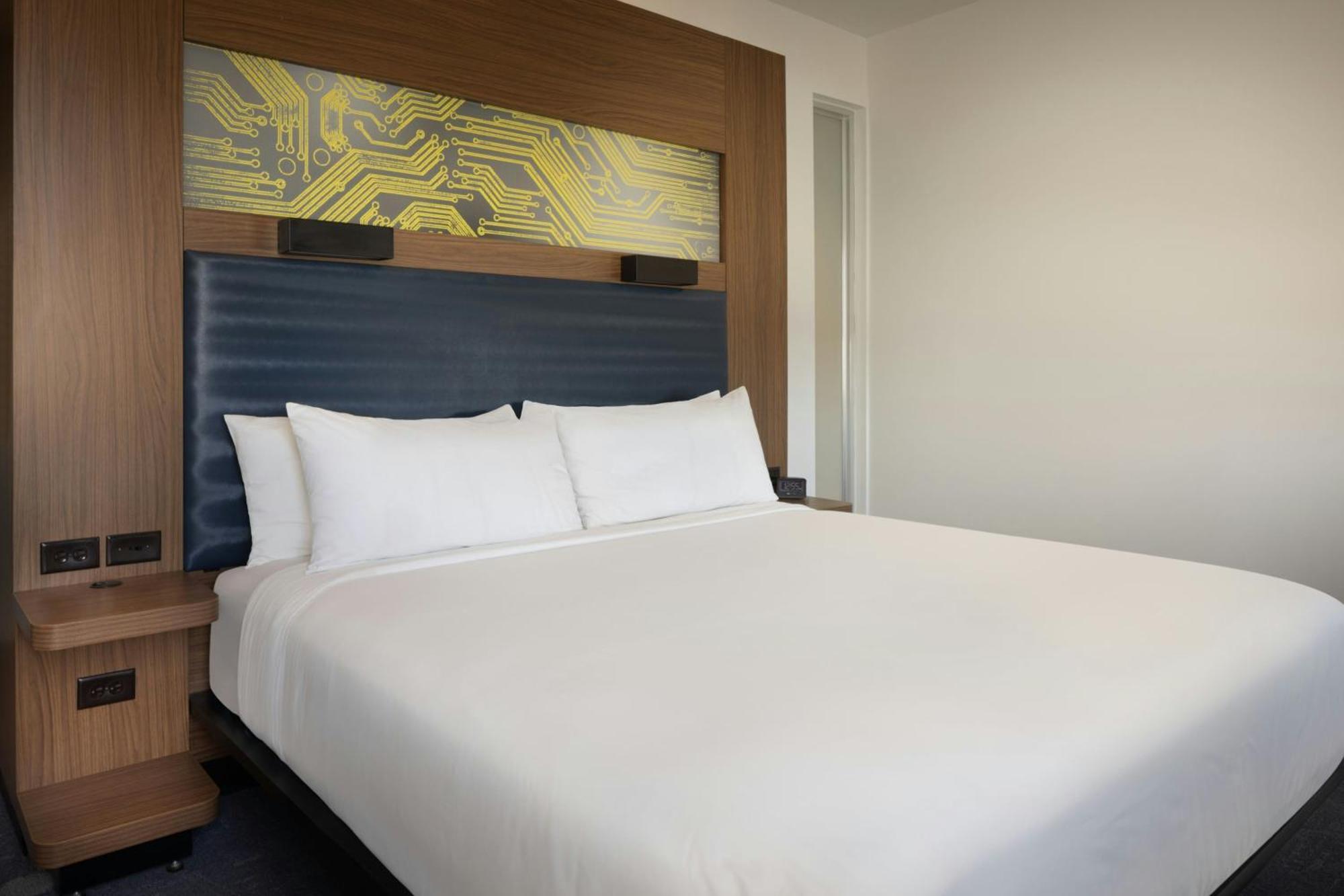 Hotel Aloft